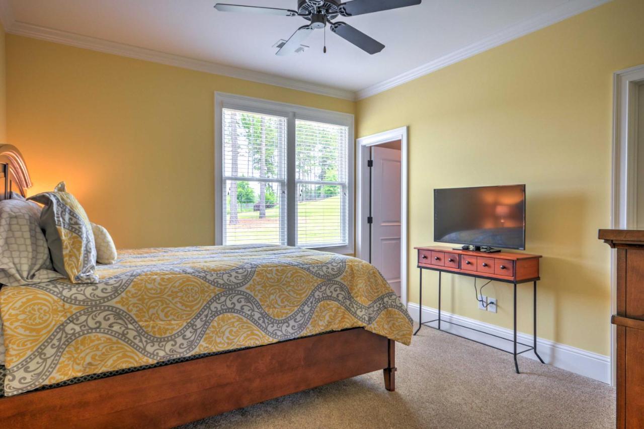 Spacious Family-Friendly Retreat With Winter Rates! Greensboro Exterior photo